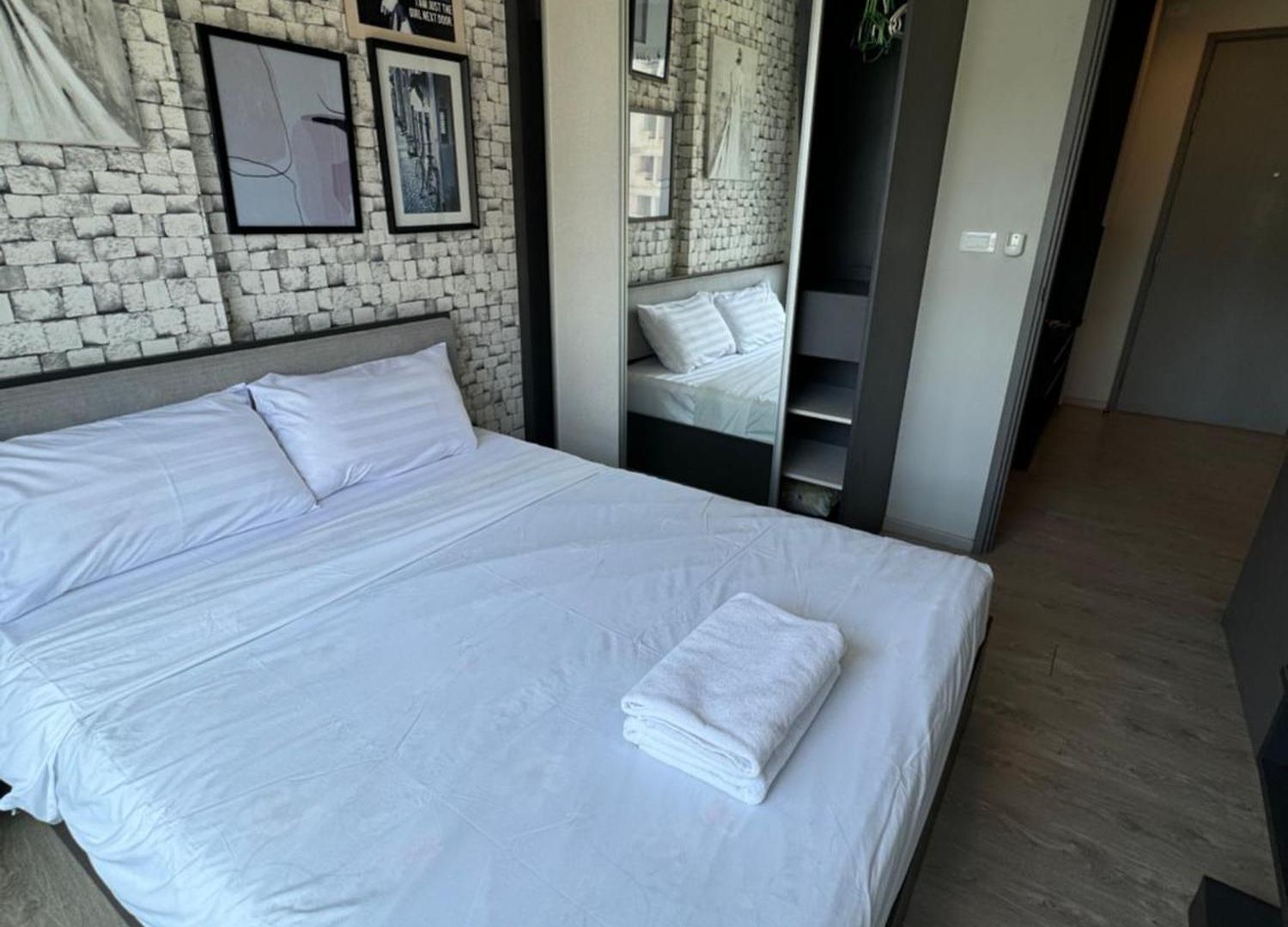 Apartment 芭提雅市中心the Base 高端公寓酒店