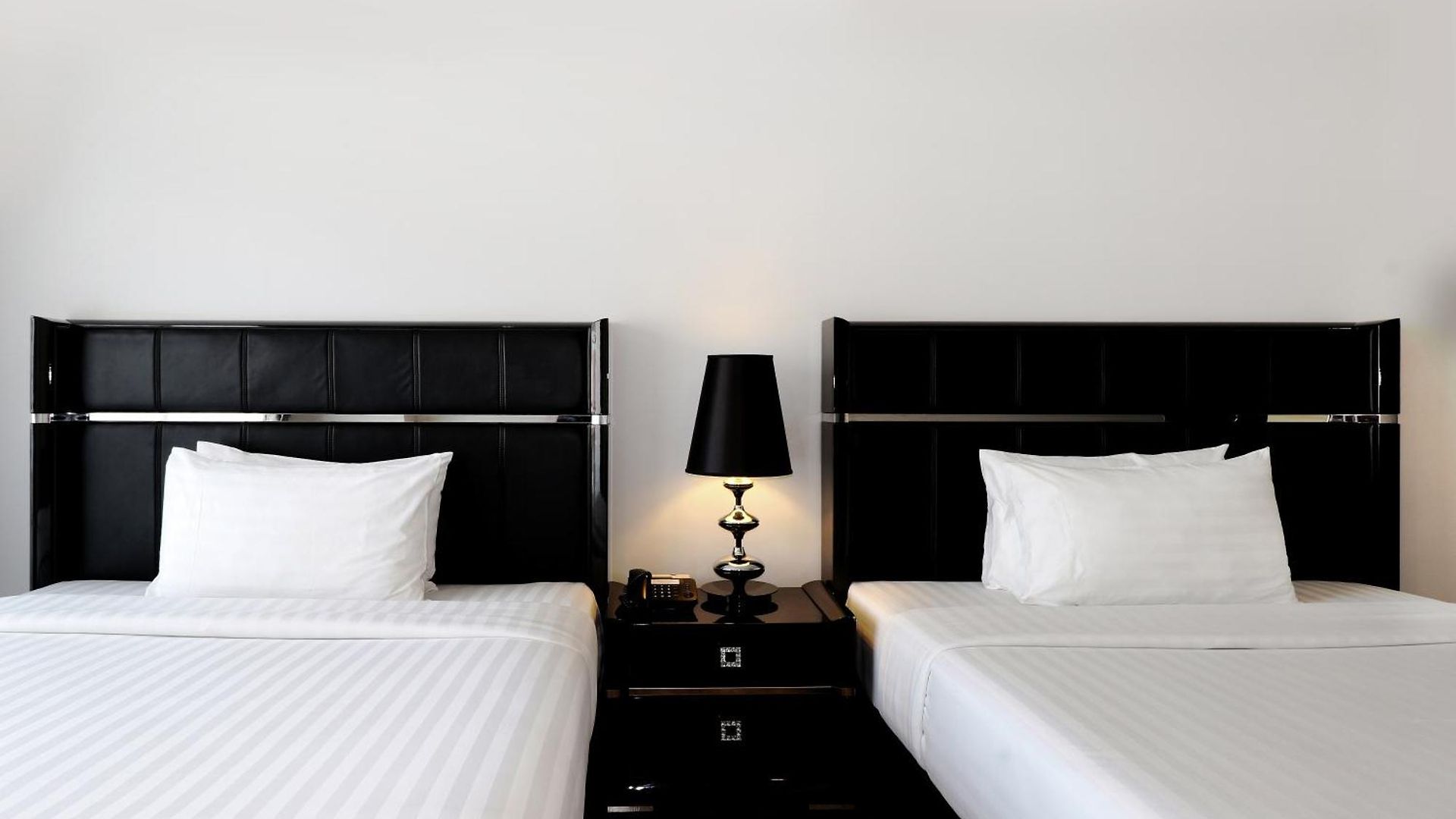 โรงแรม Sirin Exclusive And 4*
