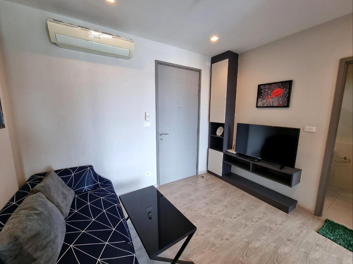 The Base Center Of Rooftop Swimming Pool Apartment