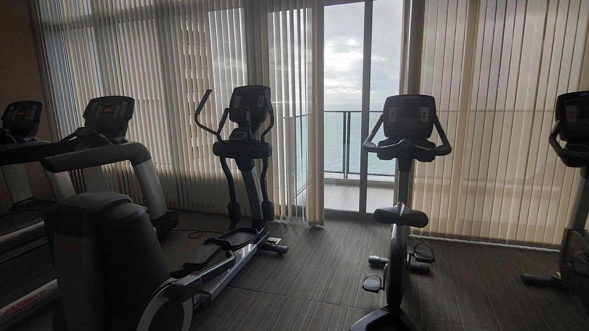 Zen Sky Pattaya-38th Floor, Panoramic Sea View&private