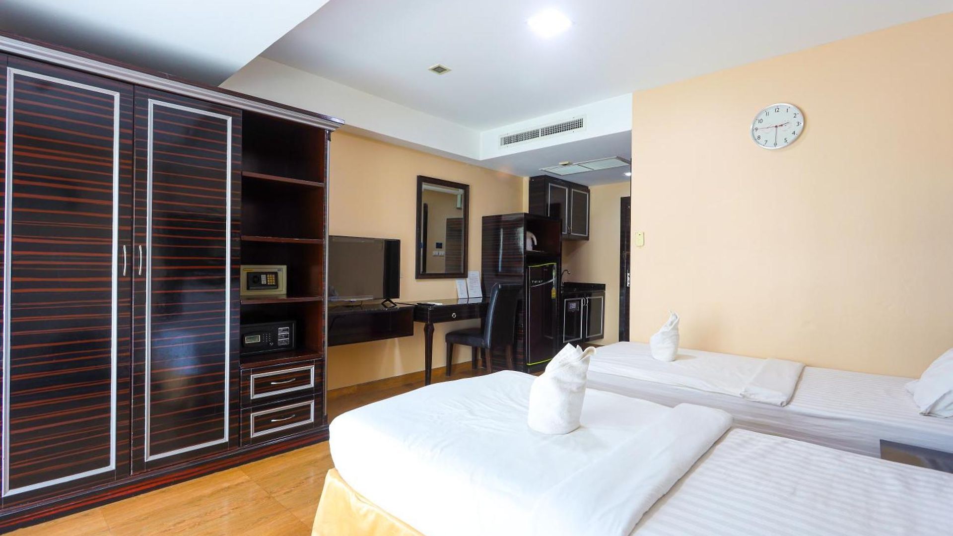 Land Royal Pattaya