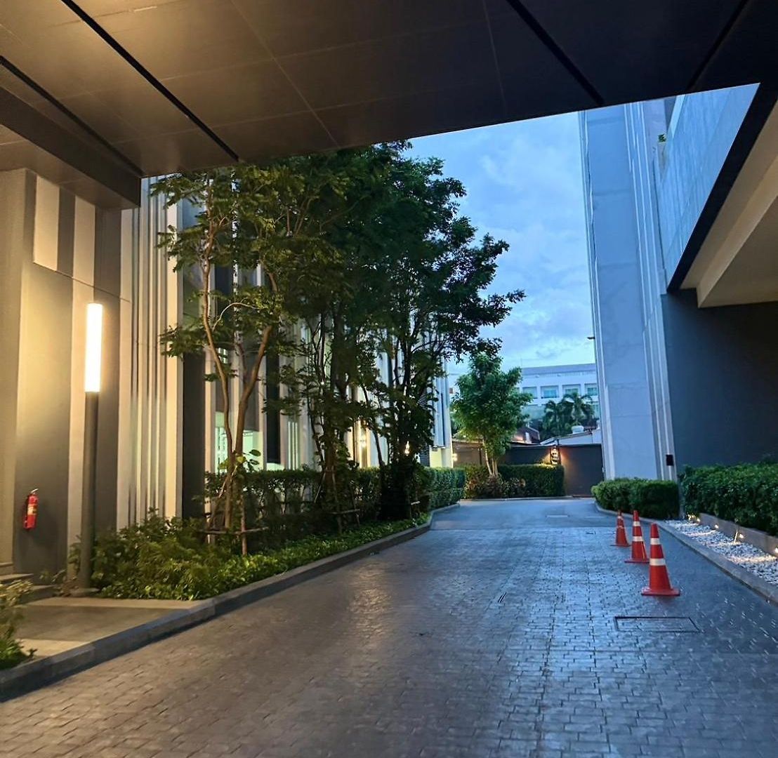 High Floor Sea View At The Base By 888