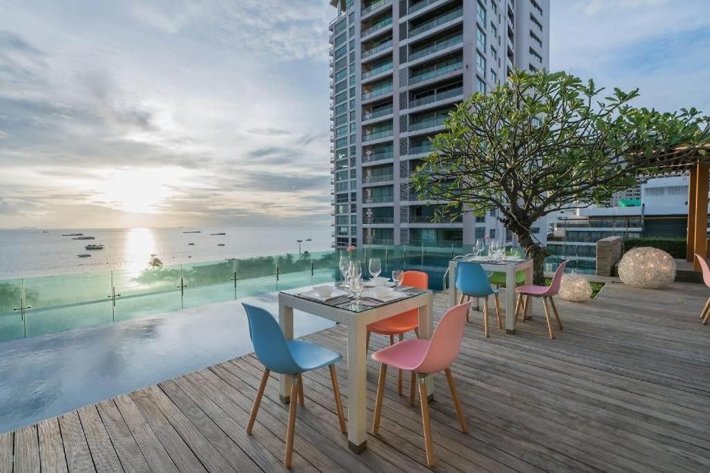 โรงแรม Seven Zea Chic 4*