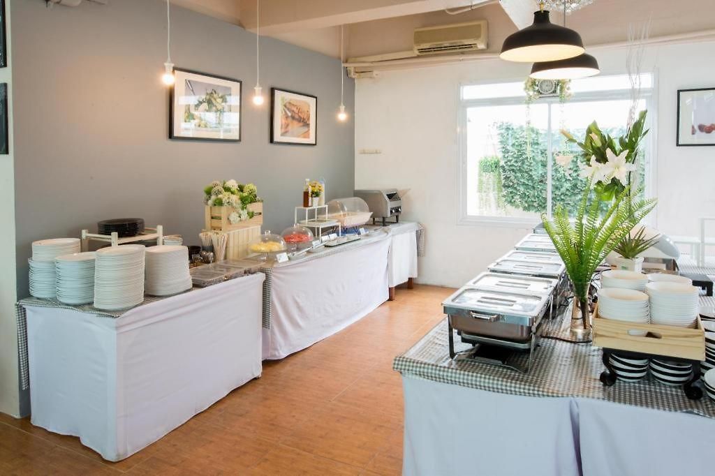 Kp Seaview Jomtien โรงแรม Pattaya
