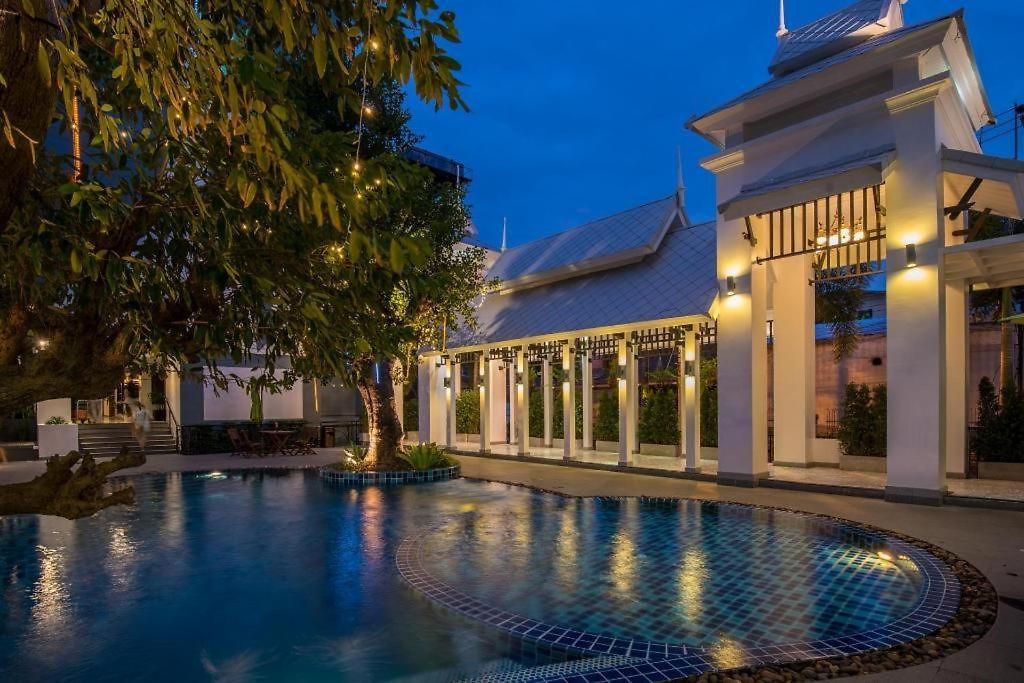 รีสอร์ท Bay Jomtien 5*
