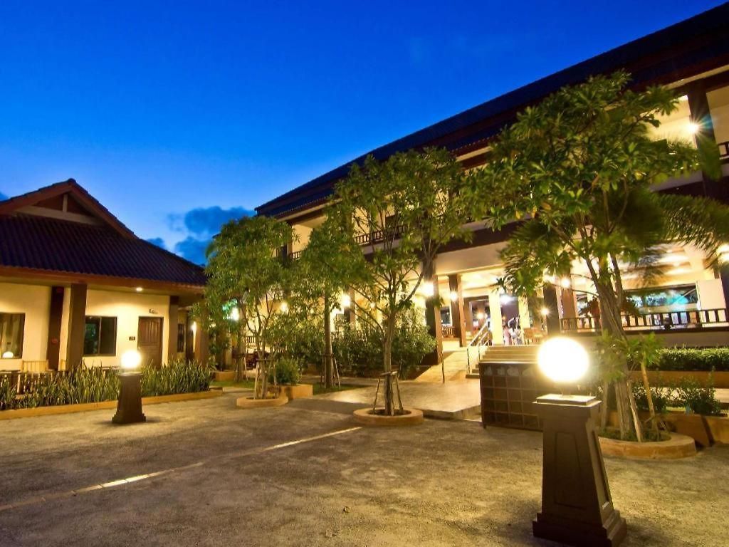 รีสอร์ท Rose Bay 3*
