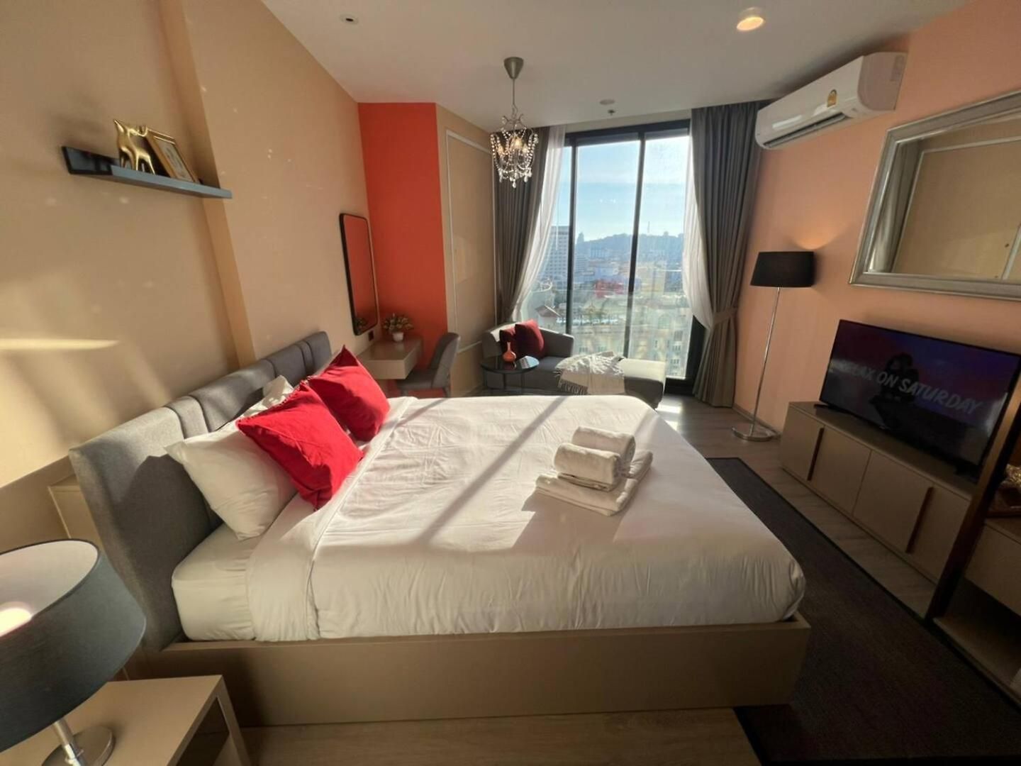 Downtown Chic Rooftop Pool #es20712 Pattaya