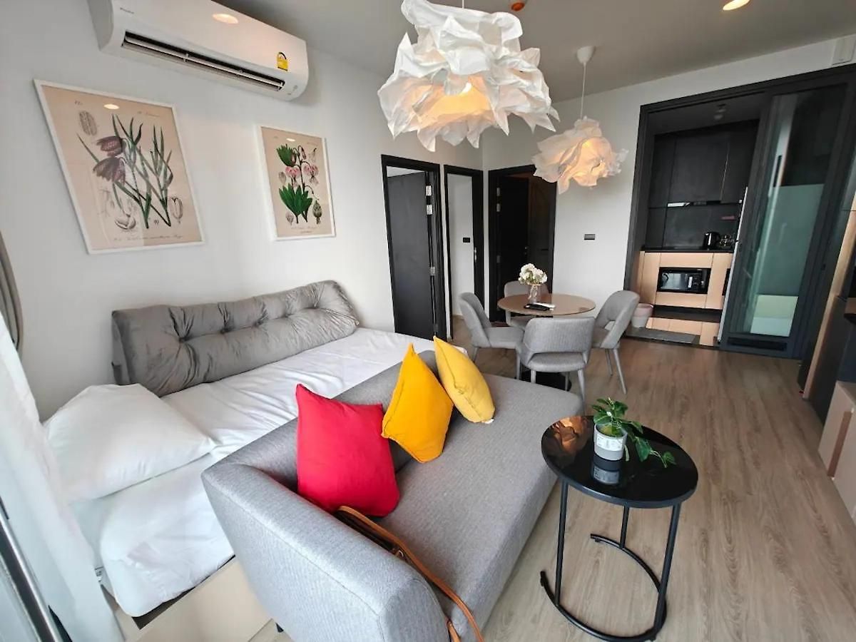 Newest!& Rare 2bdrms Ocean Facing Balcony #ef23914 Pattaya