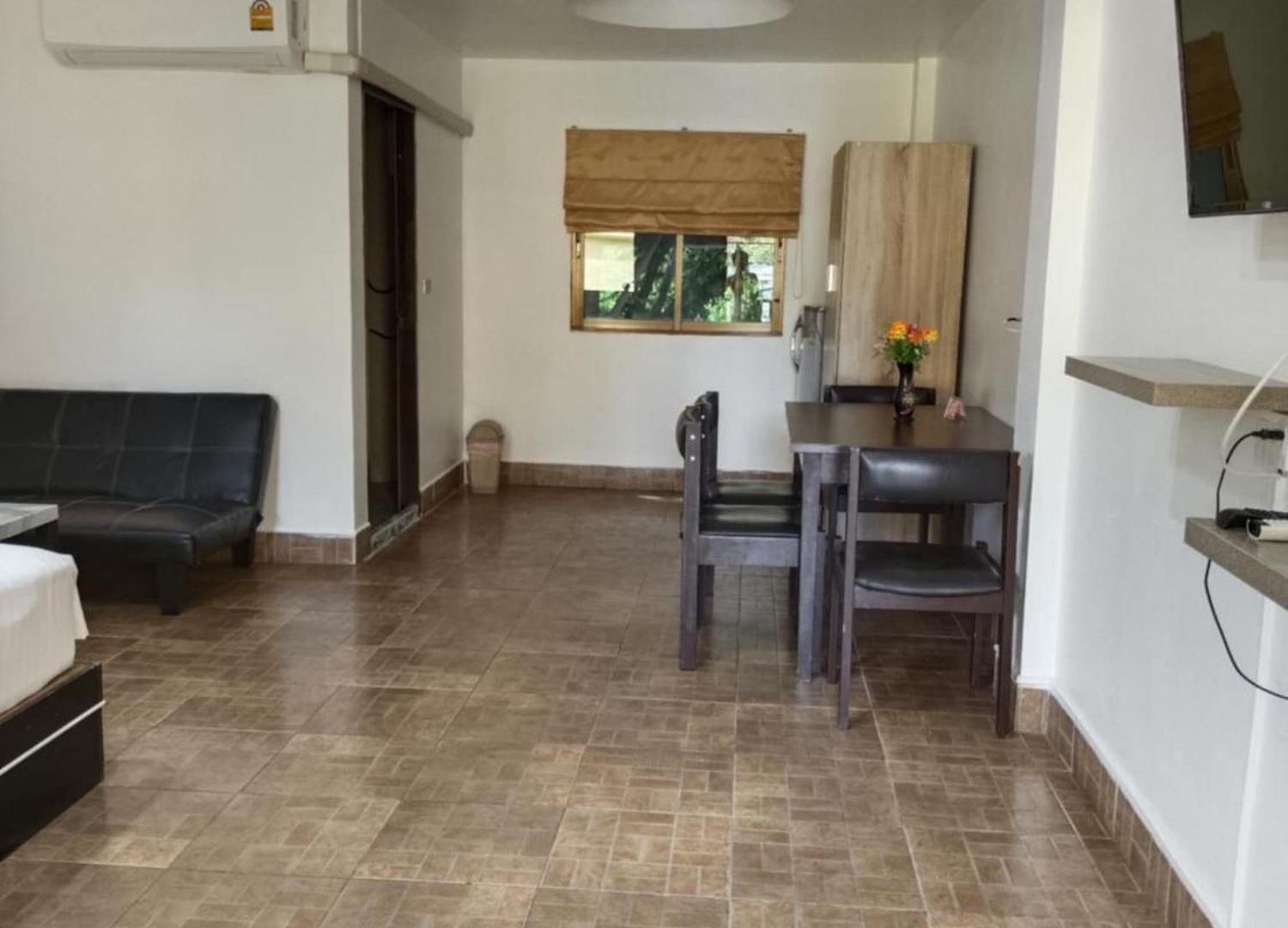 Phratamnak & - 100 Mtr From The 4* Pattaya