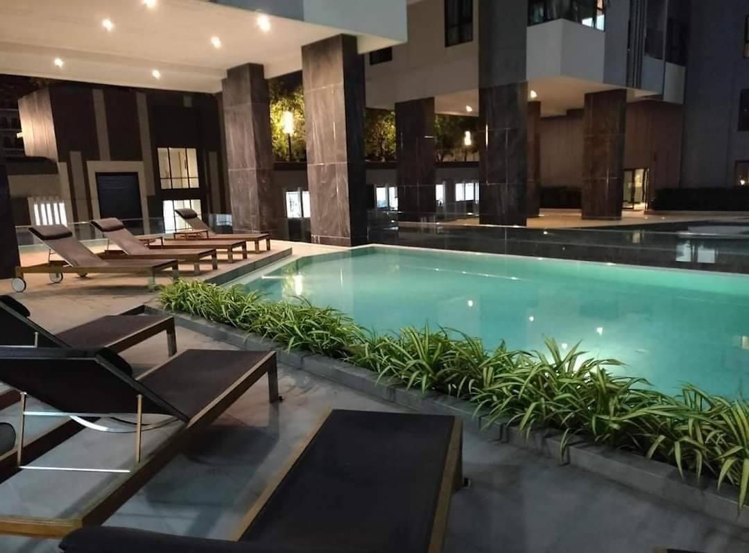 High Floor Sea View At The Base By 888 Apartment Pattaya