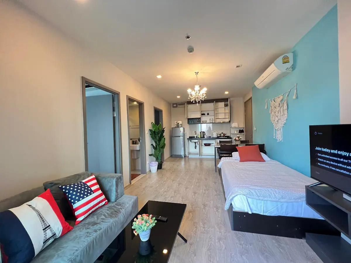 Downtown Lux Fun 2bedroom Rooftop Pool #tbb6575 อพาร์ทเม้น Pattaya