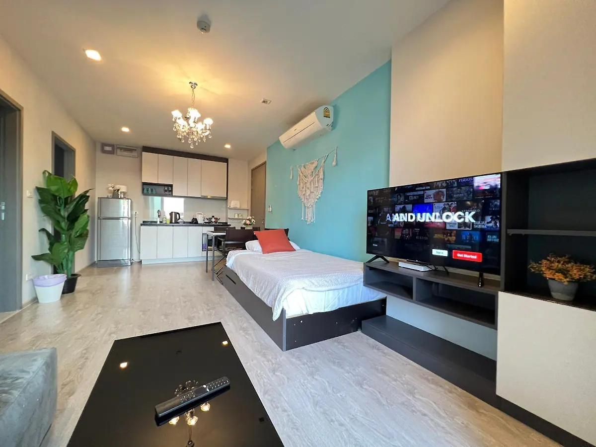 อพาร์ทเม้น Downtown Lux Fun 2bedroom Rooftop Pool #tbb6575 Pattaya