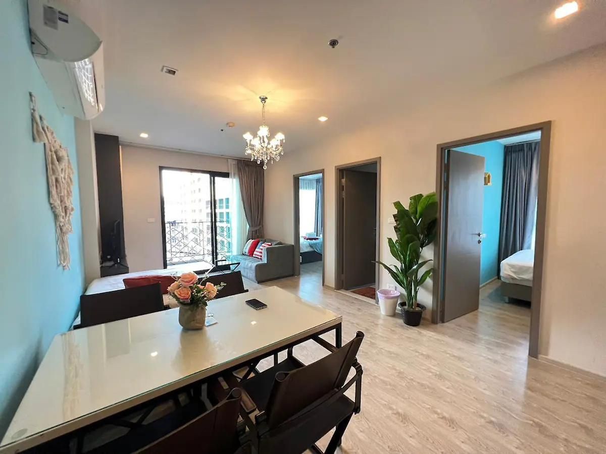 Downtown Lux Fun 2bedroom Rooftop Pool #tbb6575 อพาร์ทเม้น *