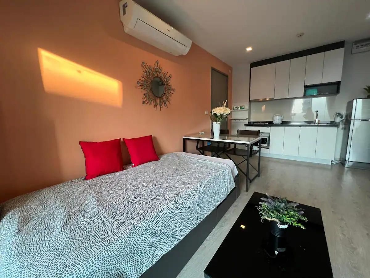Downtown Lux Fun 2bedroom Rooftop Pool #tbb6032 อพาร์ทเม้น