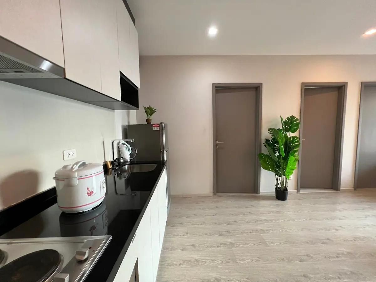Downtown Lux Fun 2bedroom Rooftop Pool #tbb6032 อพาร์ทเม้น