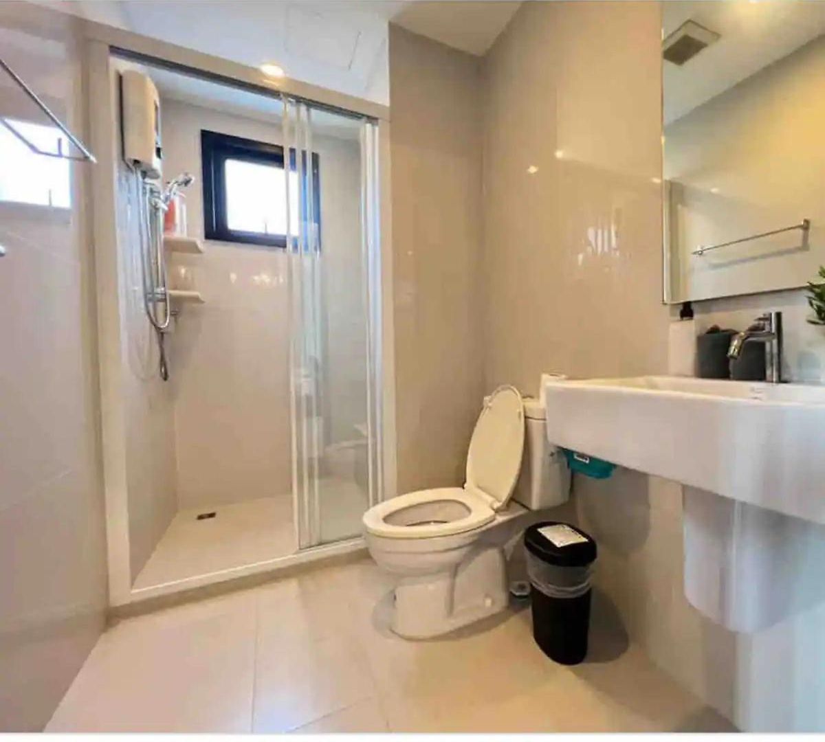 Downtown Lux Fun 2bdr Seaview High Floor #taa49325 Pattaya