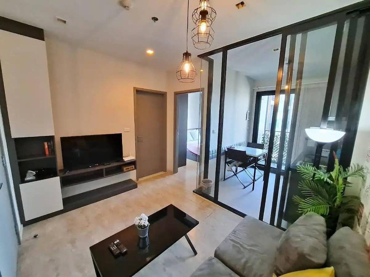 Downtown Lux Fun Sea View Rooftop Pool #ta31317 * Pattaya