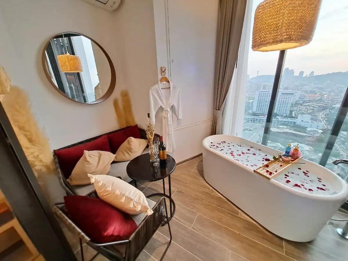 Floor Intimate Pleasure The Nestsuite#e92 Apartment Pattaya