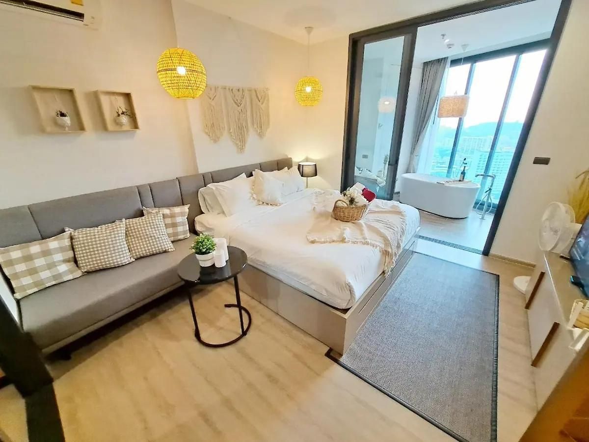 Floor Intimate Pleasure The Nestsuite#e92 Apartment