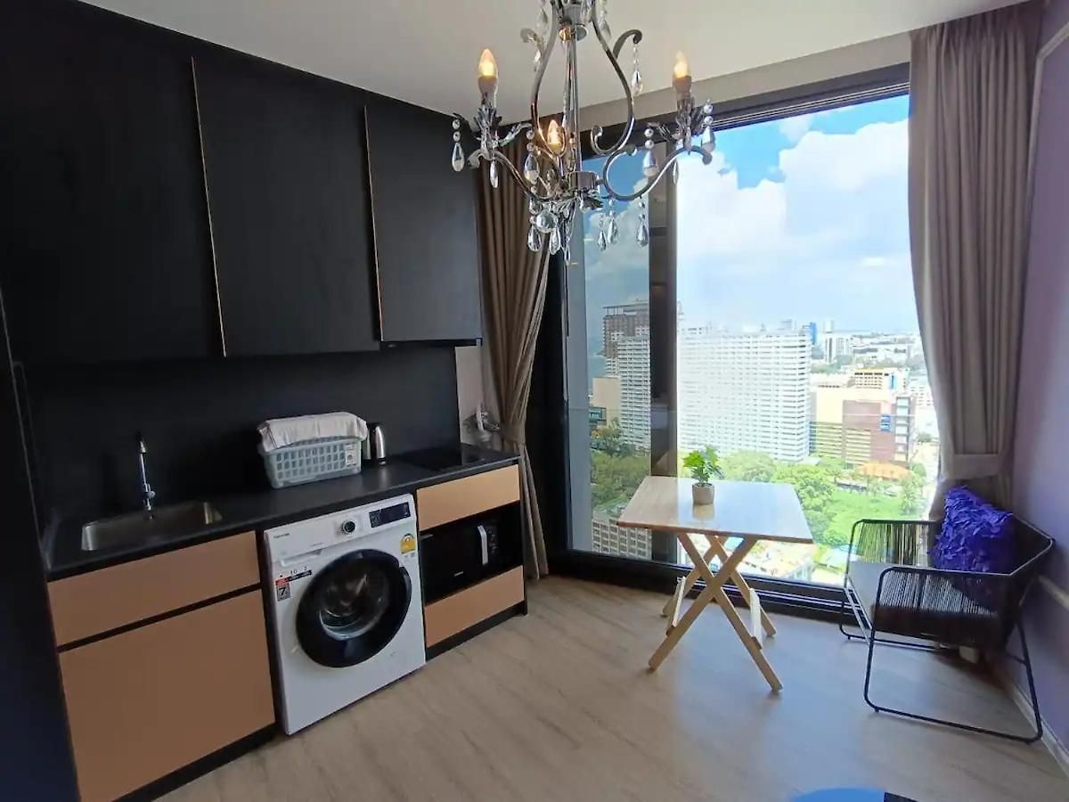 Downtown Chic High Floor& Seaview #en57928 Pattaya
