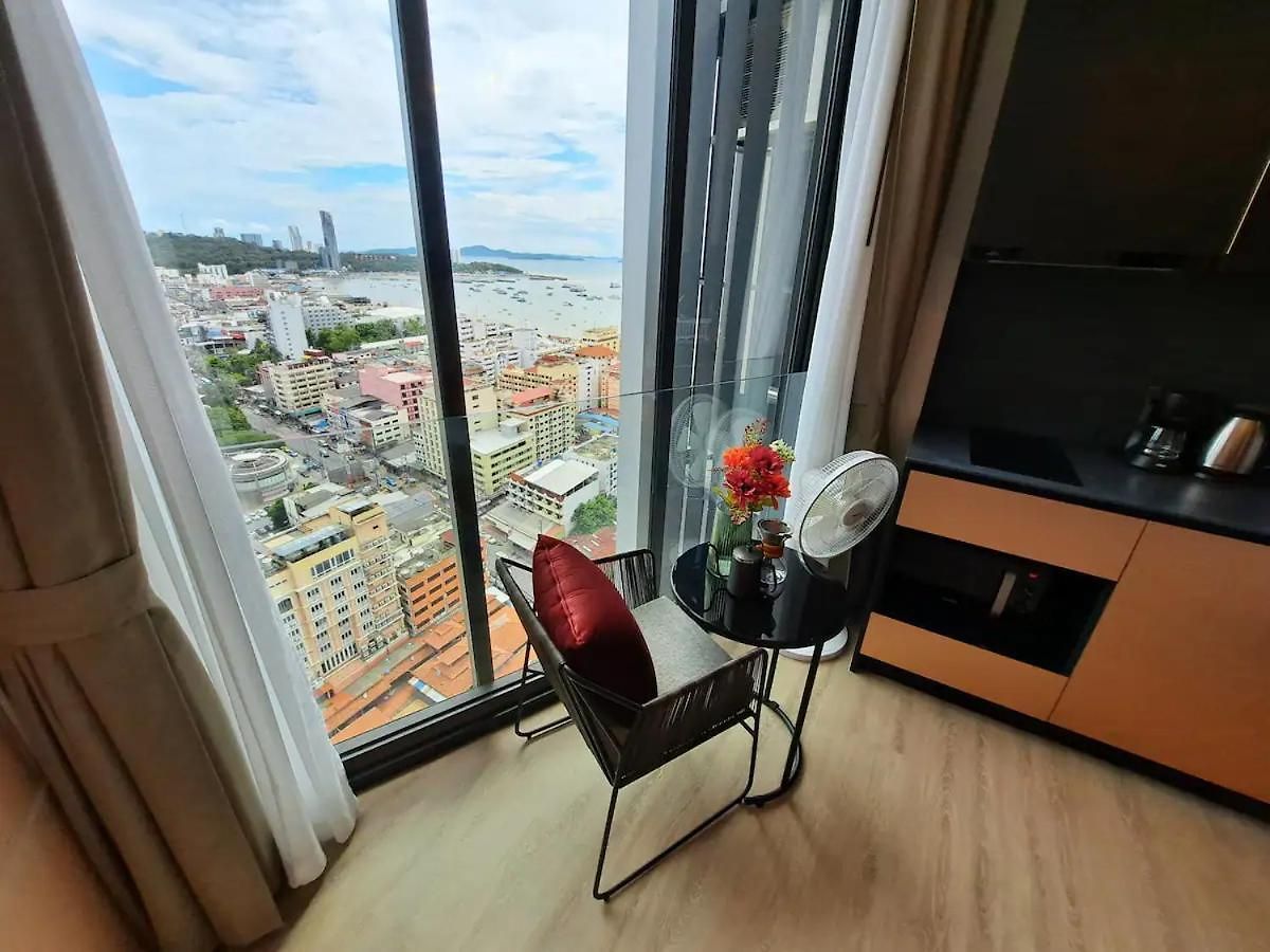 Apartment Downtown Chic High Floor& Seaview #es47524