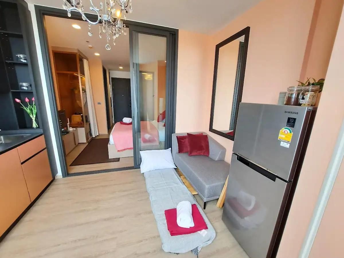 Downtown Chic High Floor& Seaview #es47524 Pattaya