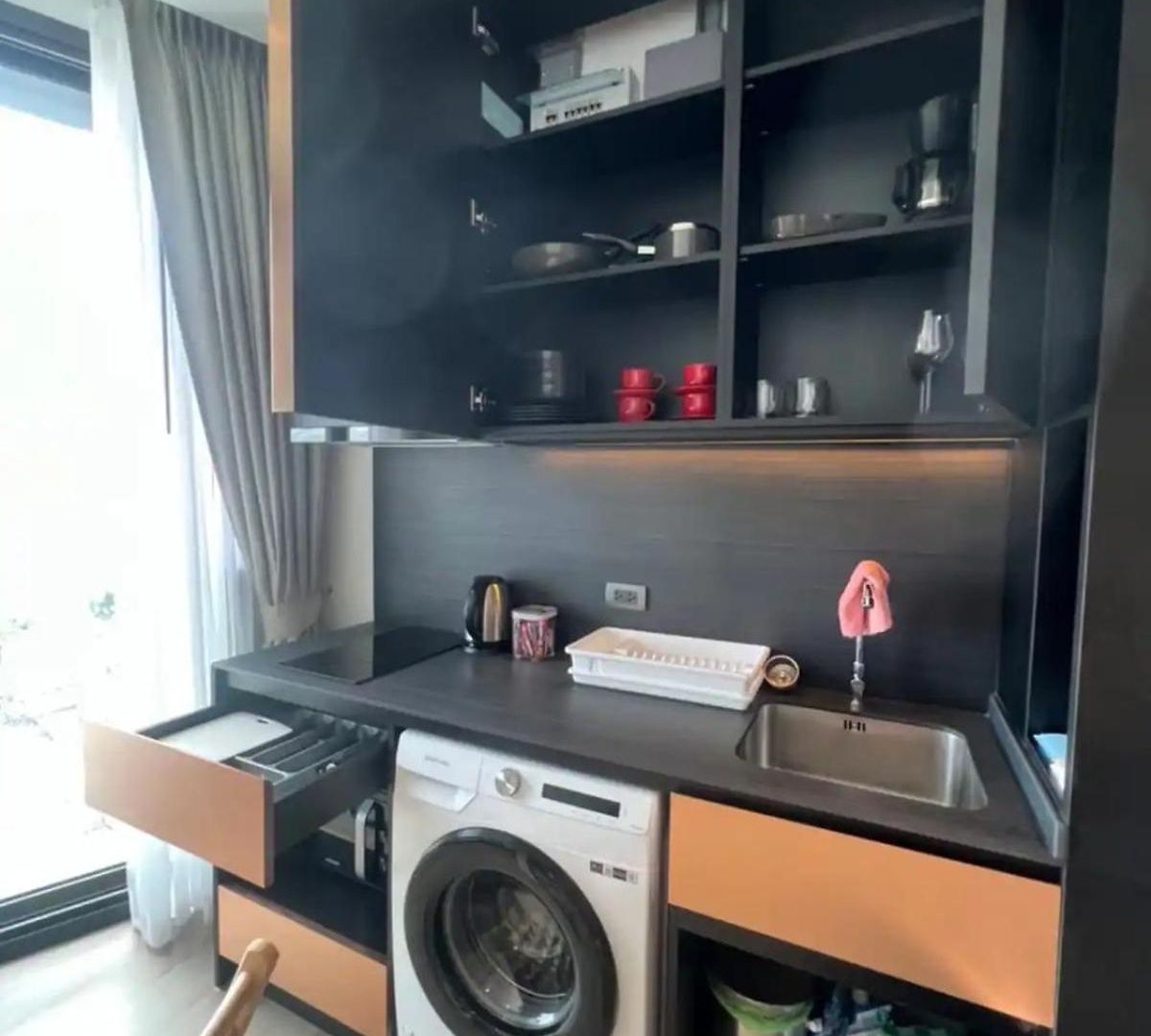 อพาร์ทเม้น Downtown Chic High Floor & Seaview #es40621 *