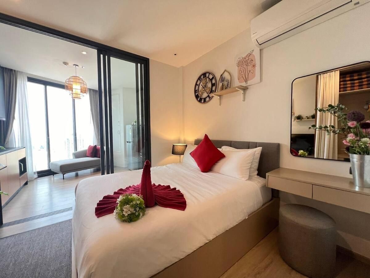 Downtown Chic Seaview #es40021 อพาร์ทเม้น Pattaya