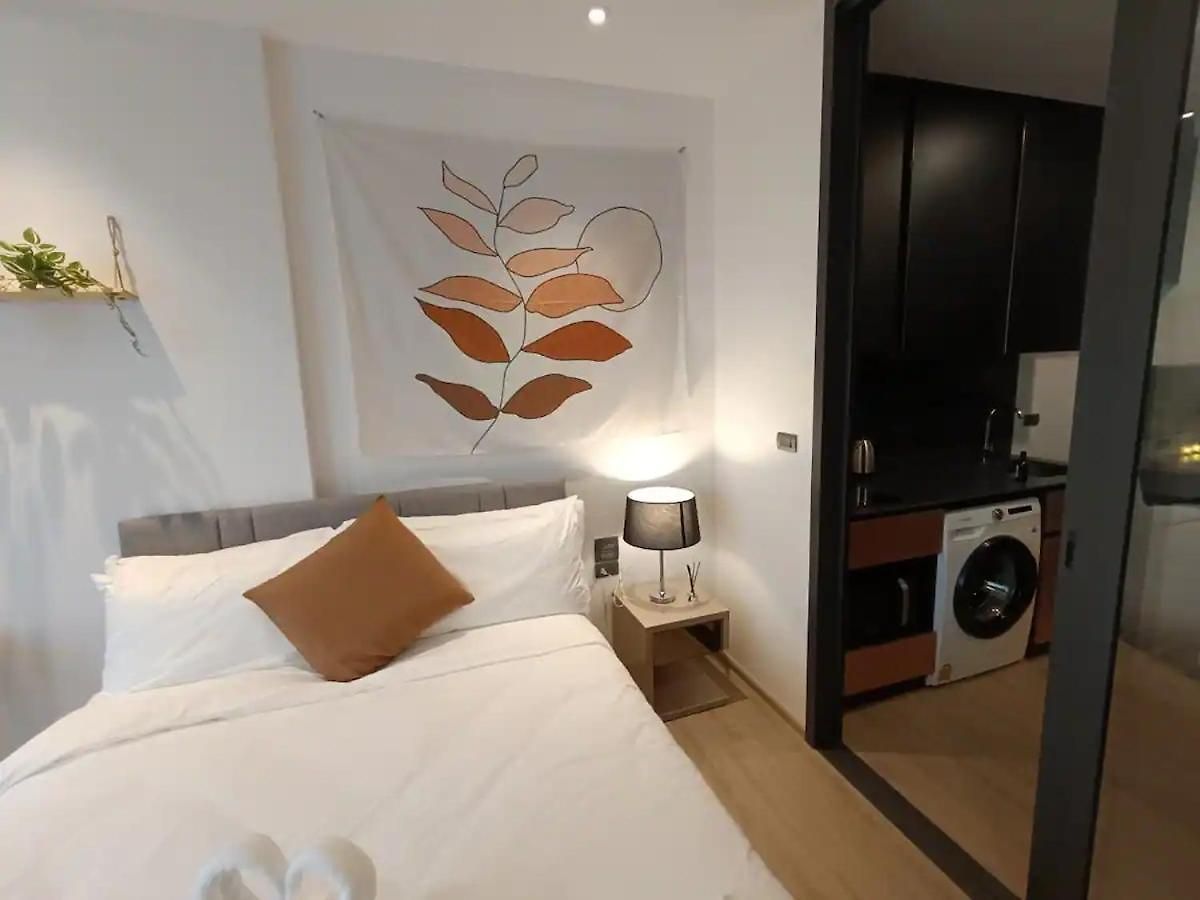 Downtown Chic Rooftop Pool #es13810 Pattaya