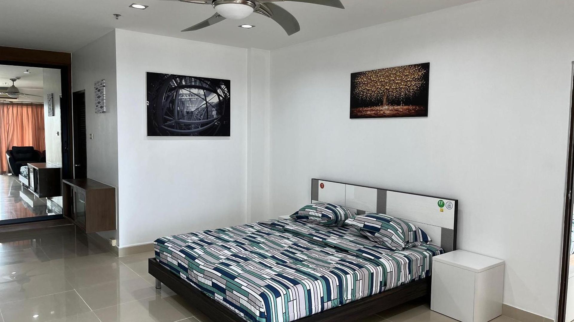 Express View Talay 6 Apartment Pattaya