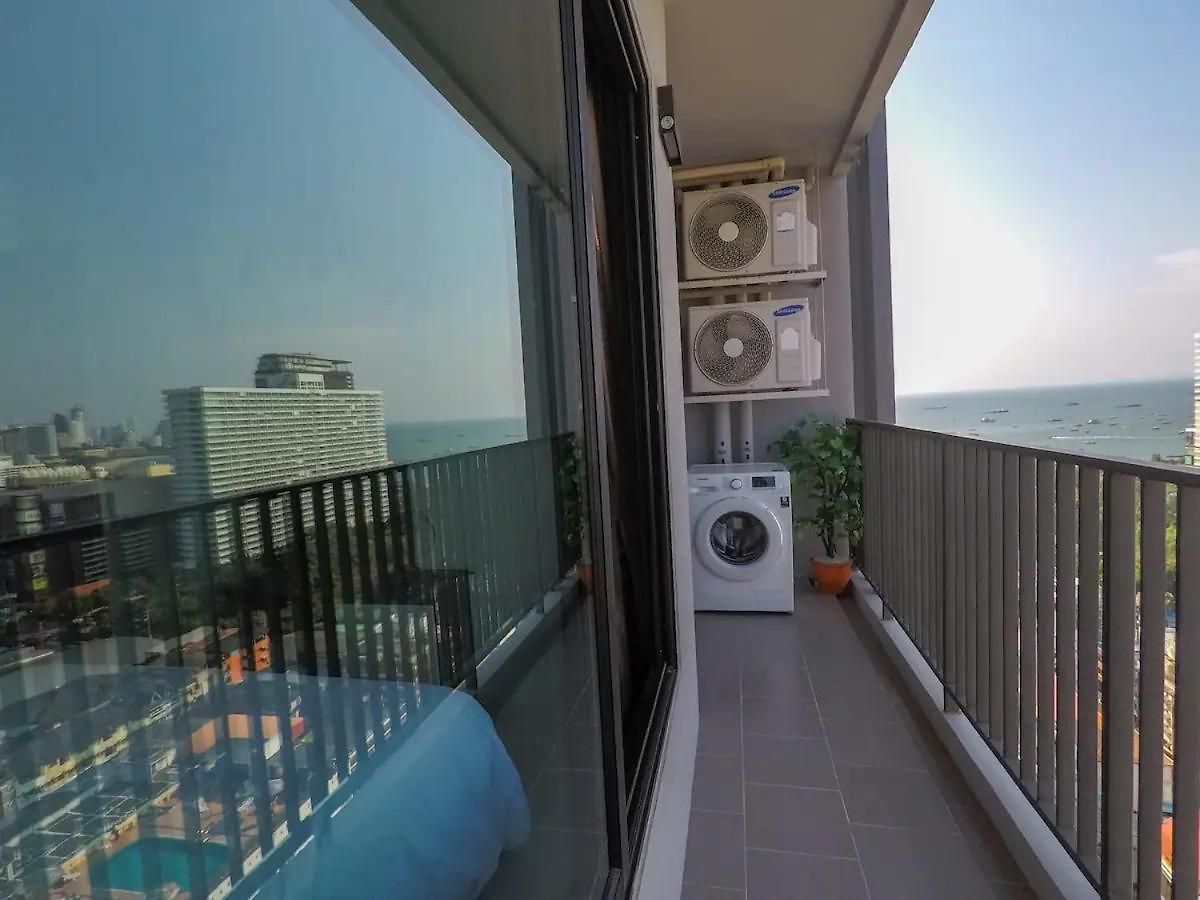 Downtown Ocean View Lux Big Balcony #tb10552 อพาร์ทเม้น Pattaya