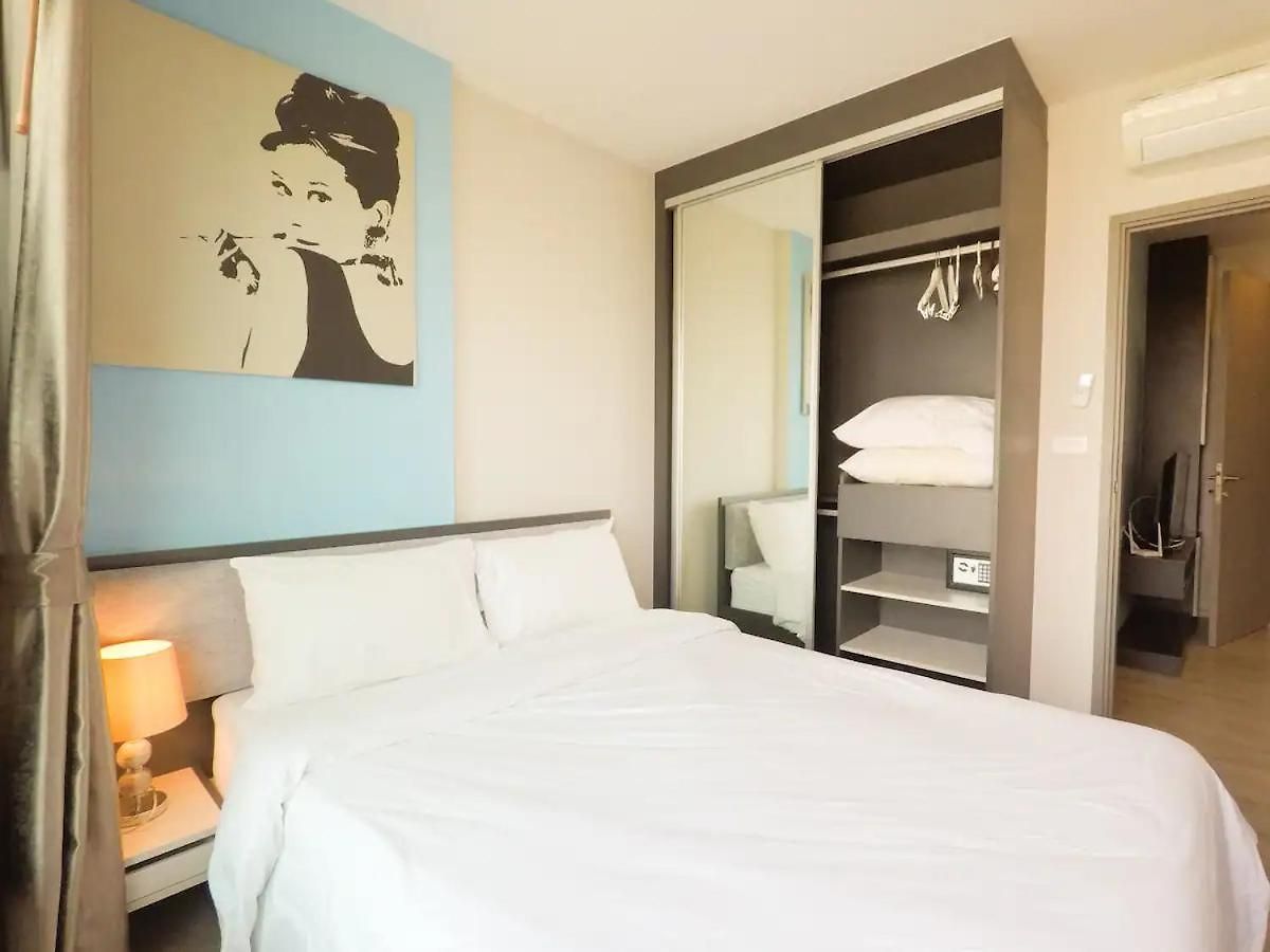Downtown Ocean View Lux Big Balcony #tb10552 อพาร์ทเม้น Pattaya