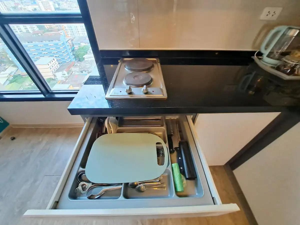 Downtown 2bdrm 2bath Sea View Base #tbb946 อพาร์ทเม้น Pattaya