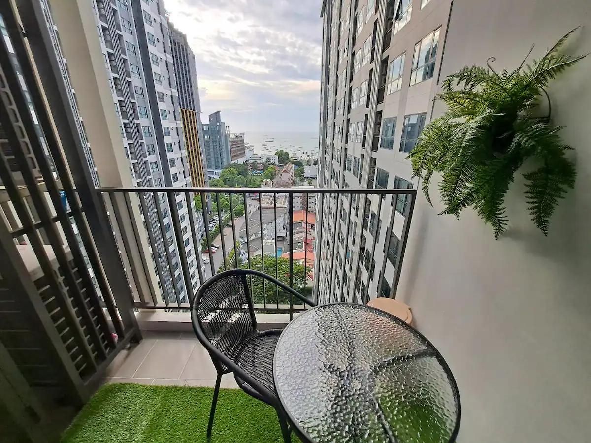 Downtown 2bdrm 2bath Sea View Base #tbb946 *