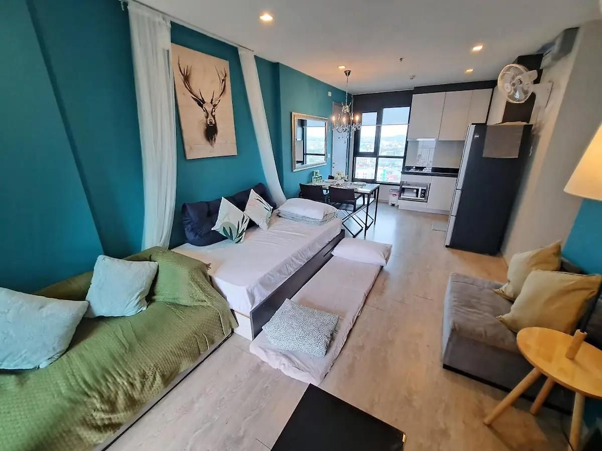 อพาร์ทเม้น Downtown 2bdrm 2bath Sea View Base #tbb946