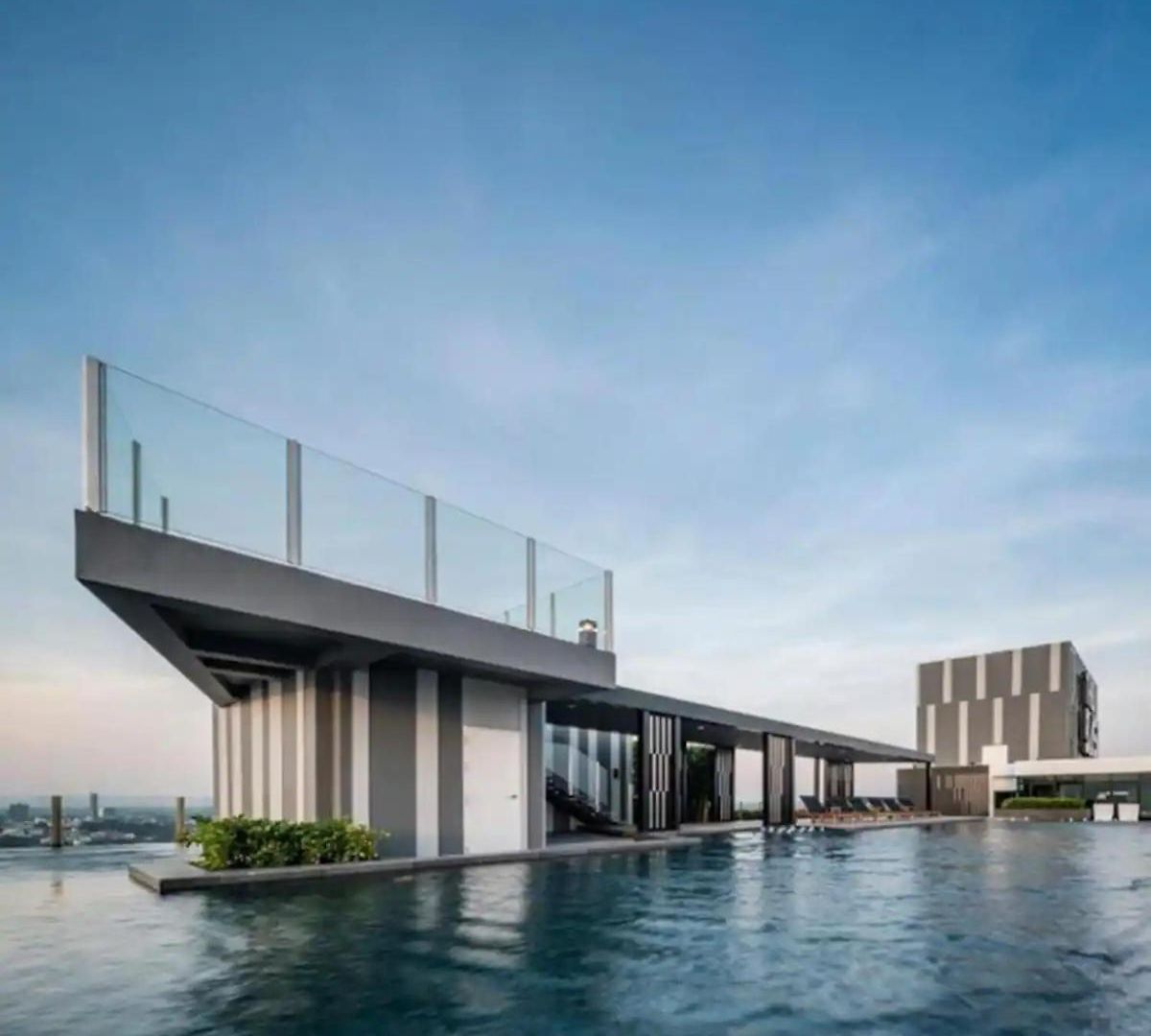 Downtown Lux Fun Rooftop Pool #tb6746 Pattaya