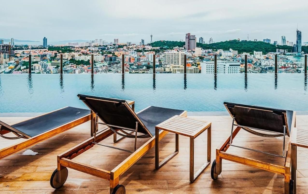 Apartment Great Location With Infinity Pool - *