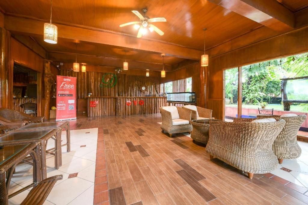 Oyo 324 Deedan โรงแรม 2*