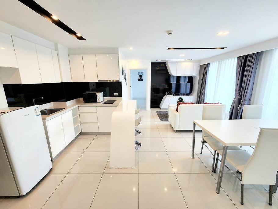 Center With Two Bedroom & Two Bathroom อพาร์ทเม้น Pattaya