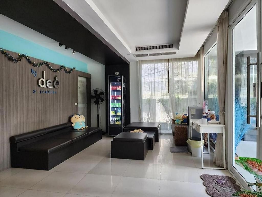 By Dee @jomtien โรงแรม Pattaya