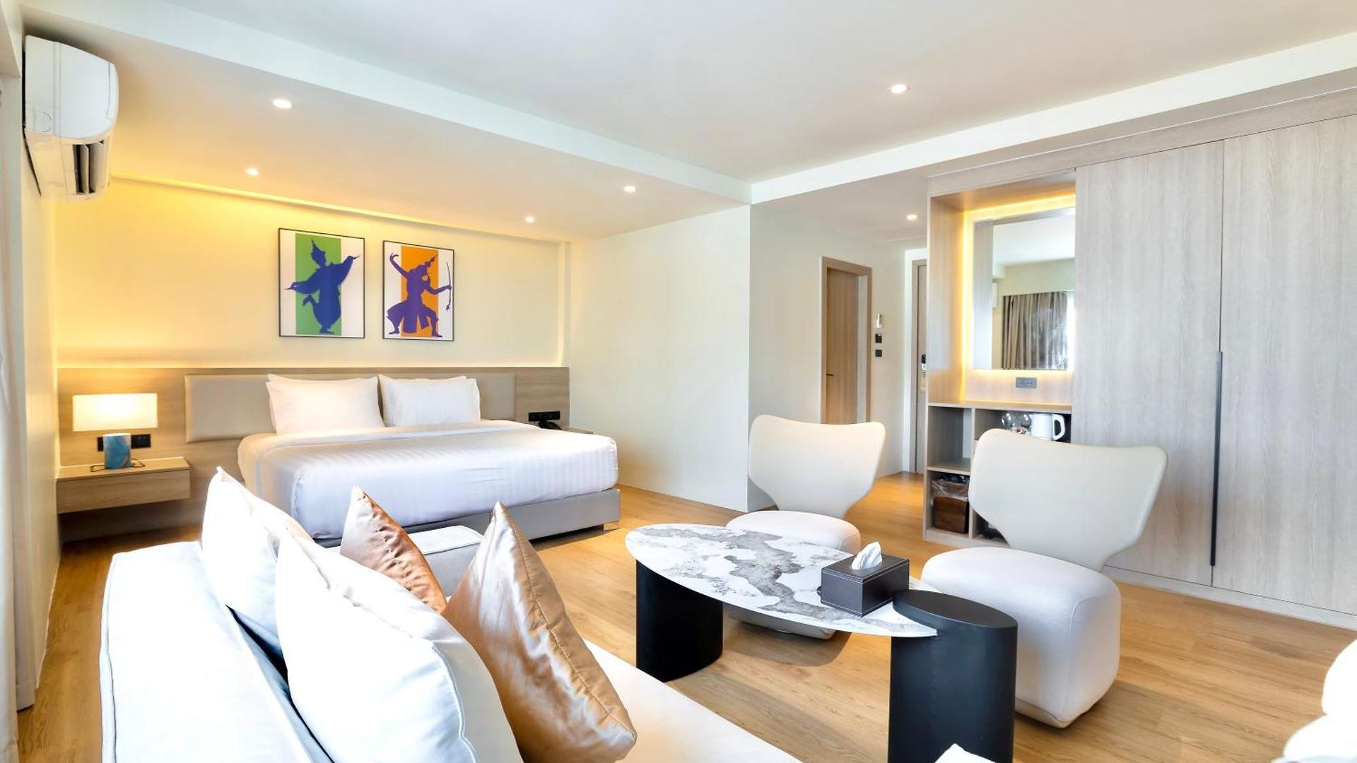 The One Bay Breeze Hotel Pattaya
