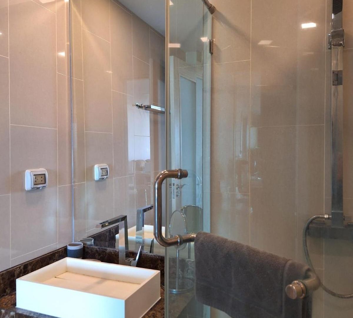The Peak Towers Sea View * Pattaya