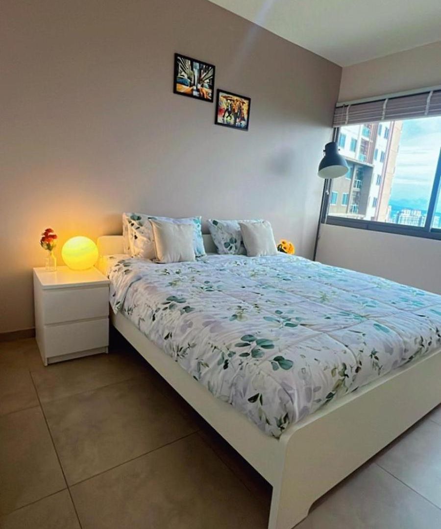 อพาร์ทเม้น Sea View -high Floor 2 Bed Excellent Location *