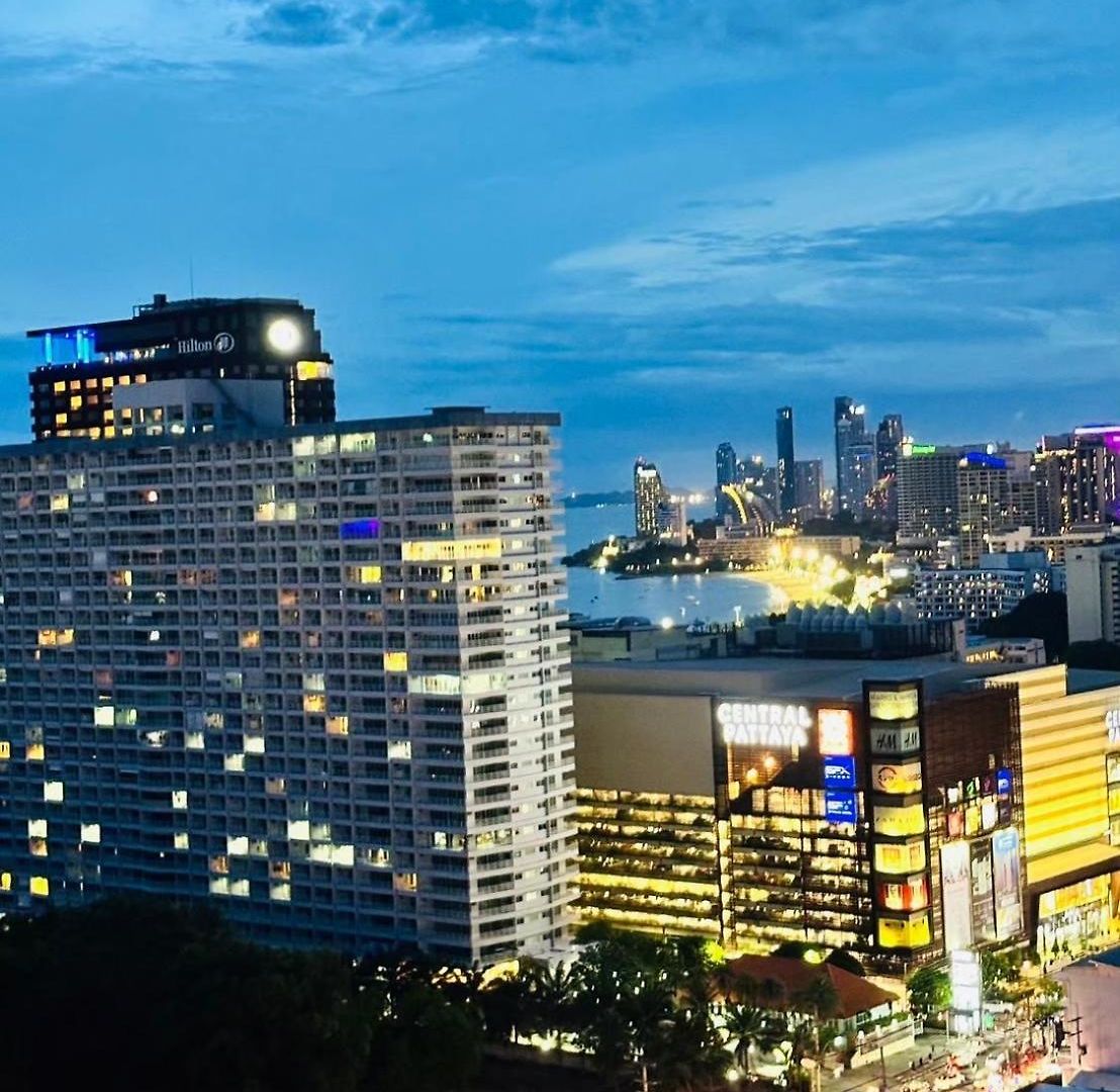 อพาร์ทเม้น The Base Pattaya