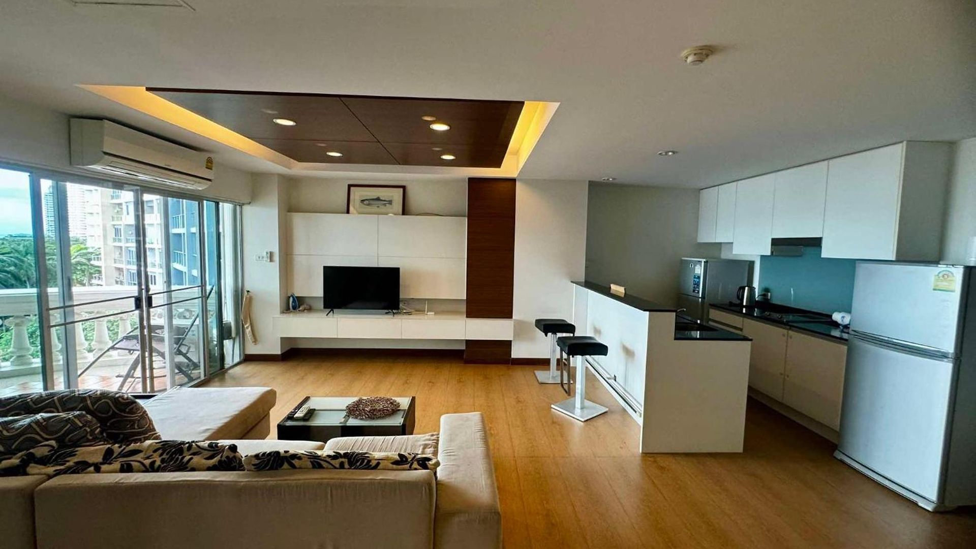 Sky Sea View Apartment *