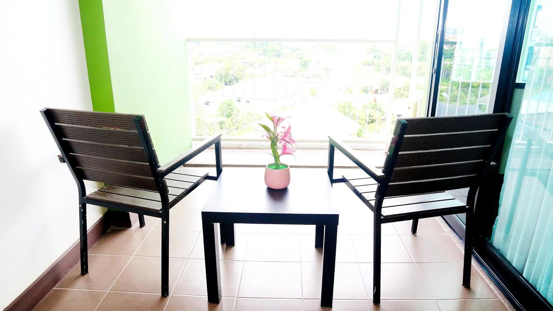 Hotel Arthitaya Nature & Lakkhana Poolside Pattaya