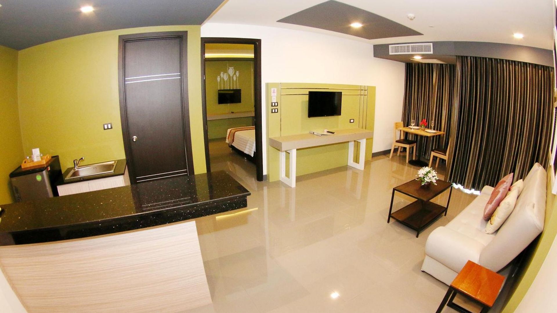 Hotel Arthitaya Nature & Lakkhana Poolside 5*