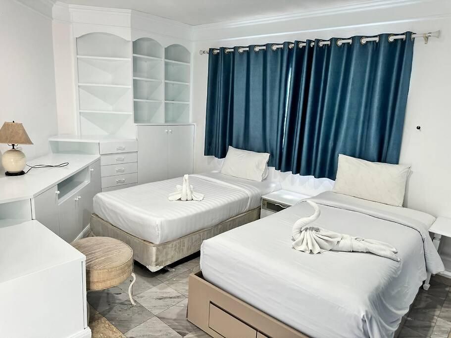芭提雅南路4卧4卫 Blue Star Pool 近步行街和夜市 วิลล่า Pattaya