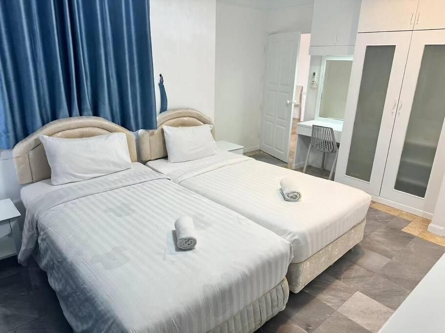 芭提雅南路4卧4卫 Blue Star Pool 近步行街和夜市 วิลล่า Pattaya