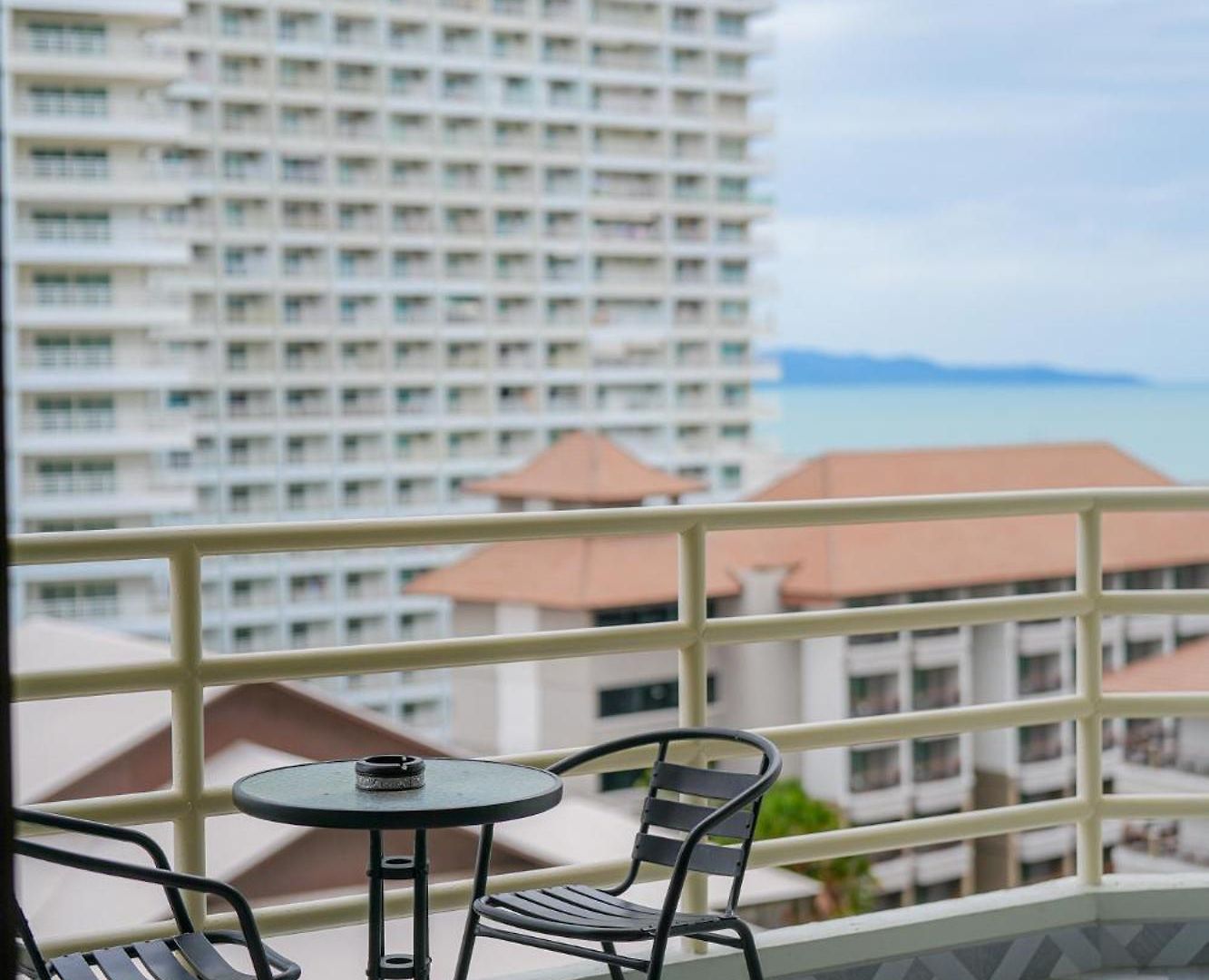 Jomtien Seaview At View Talay 5 ,big Pool อพาร์ทเม้น *